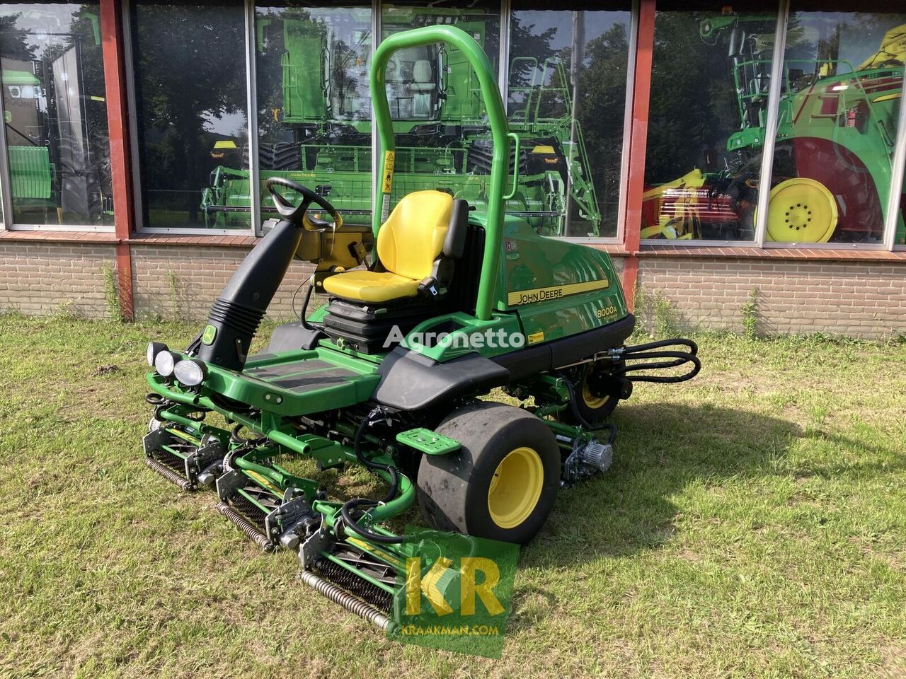 new John Deere 8000A DEMO lawn tractor