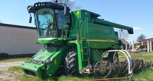 John Deere W540 grain harvester