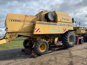New Holland TX68 grain harvester for parts