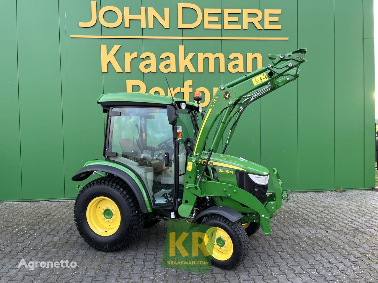 new John Deere 3039R  mini tractor