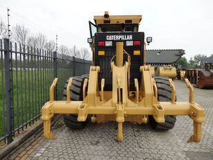 Caterpillar ripper to fit Cat 140 plough