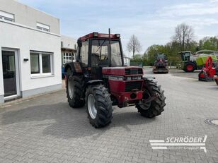 Case IH 844 XL A wheel tractor