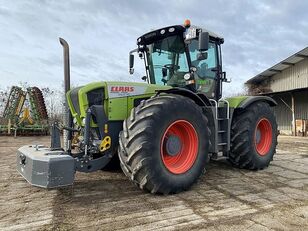 Claas Xerion 3800 VC wheel tractor