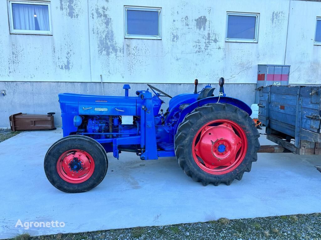 Ford Super Dexta wheel tractor