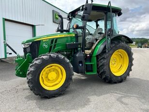 John Deere 5115M wheel tractor