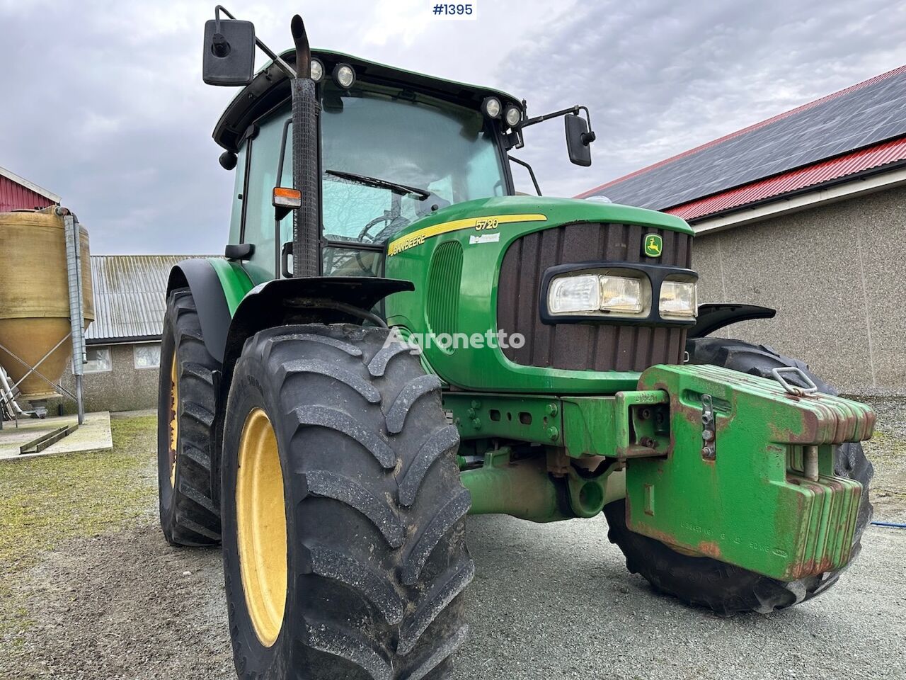 John Deere 5720 wheel tractor