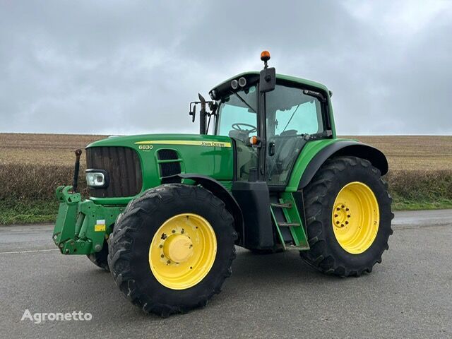 John Deere 6830 Premium wheel tractor