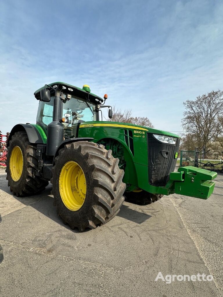 John Deere 8320R # e23 wheel tractor