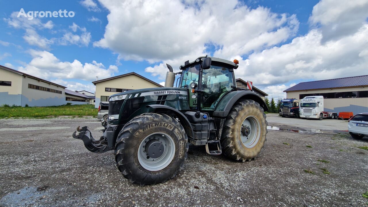 Massey Ferguson 8737 wheel tractor