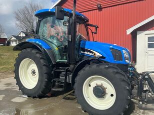 New Holland TS 110 A wheel tractor