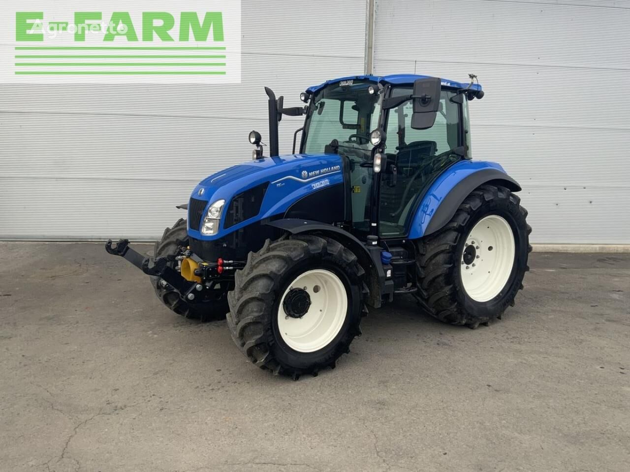New Holland t5.110 dual command wheel tractor