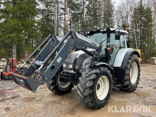 Valtra N142 wheel tractor